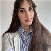 Laureata alla Magistrale di Chimica in inglese “Advanced Molecular Sciences svolge ripetizioni di chimica e matematica